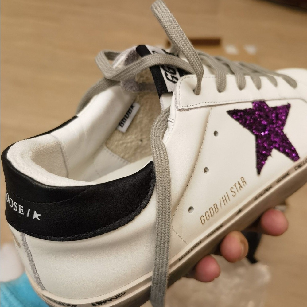 Golden Goose White Sneakers with Purple Star - Picture 4 of 7